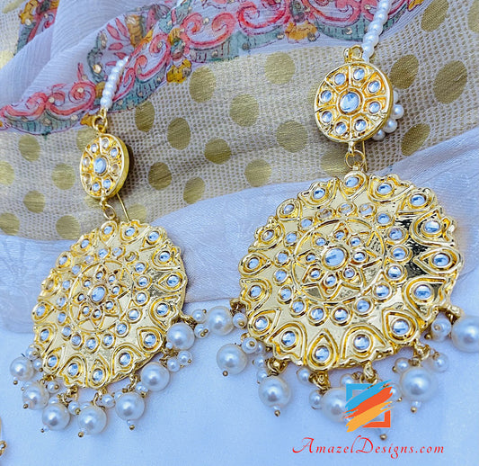 Golden Kundan Painted Earrings Tikka Set