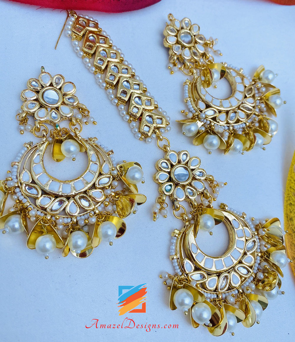 Golden Kundan Pippal Patiyaan Earrings Tikka Set
