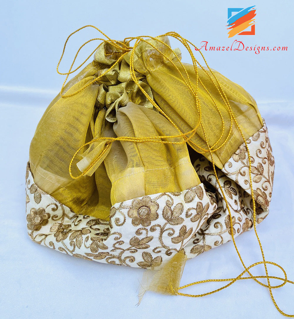 Golden Shagun Rumal Set With Golden Embroidery