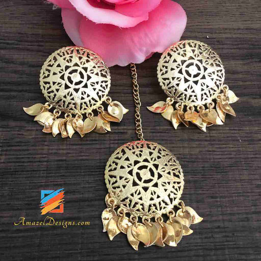 Golden Stud Pippal Patti Very Lightweight Earring Tikka Set