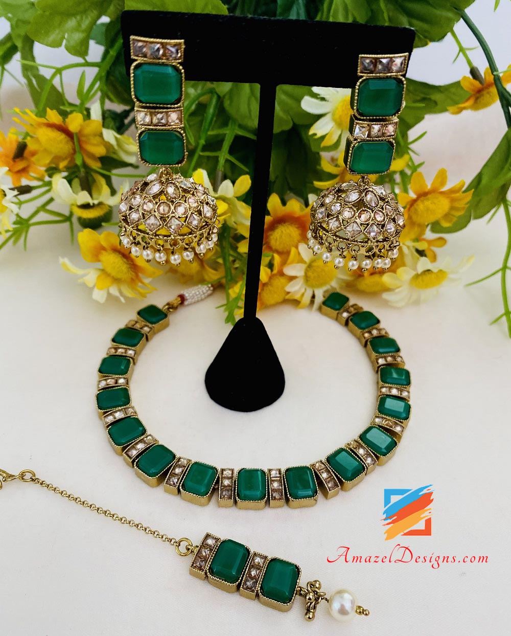 Green “Emerald” Monalisa Choker Necklace Jhumki Tikka Set
