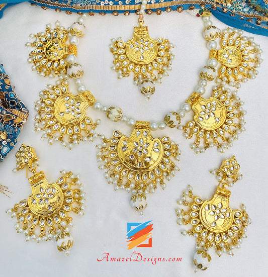 Kundan Goldene Jugni Halskette Ohrringe Tikka Set 