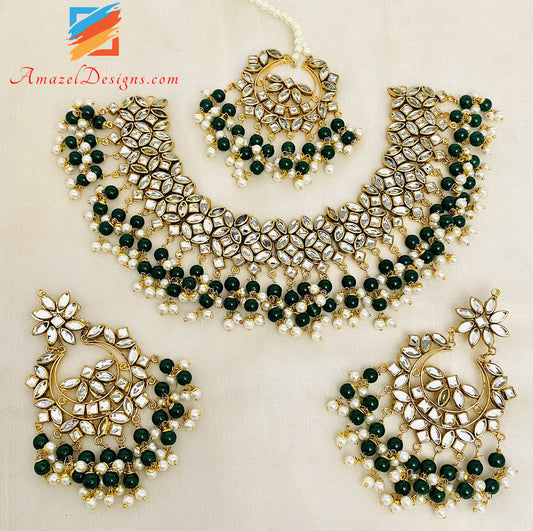 Kundan collana verde orecchini leggeri set Tikka