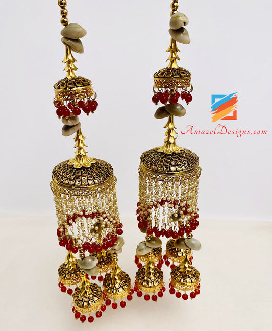 Kundan Kaleere Con Perline Rosse E Kaudiyaan 