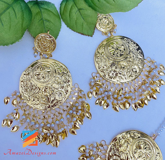 Lightweight Golden Traditional Pippal Patti Earrings Tikka Set