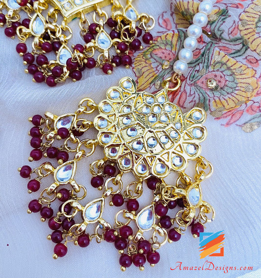 Maroon Rubin Kundan Ohrringe Tikka Set 