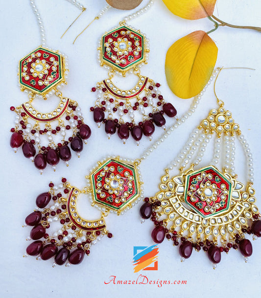 Maroon Ruby Painted Kundan Ohrringe Tikka Passa Set 