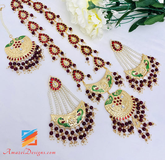 Maroon (Ruby) Morni Set di orecchini Tikka estremamente leggeri Kundan Meenakari Long Haar 