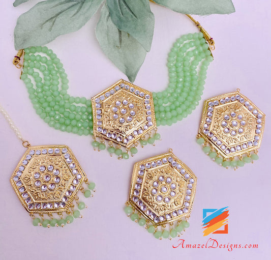 Mint Leggero Kundan Girocollo Collana Orecchini Orecchini Tikka Set 