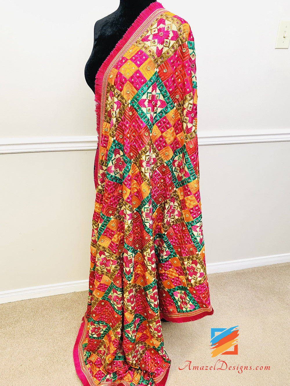 Kundan Fulkari multicolore con Resham Kirnawala Kinari rosa caldo magenta