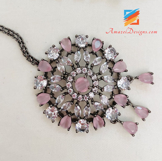 Tikka-Set mit oxidierten rosafarbenen amerikanischen Diamant-Halskettensteckern