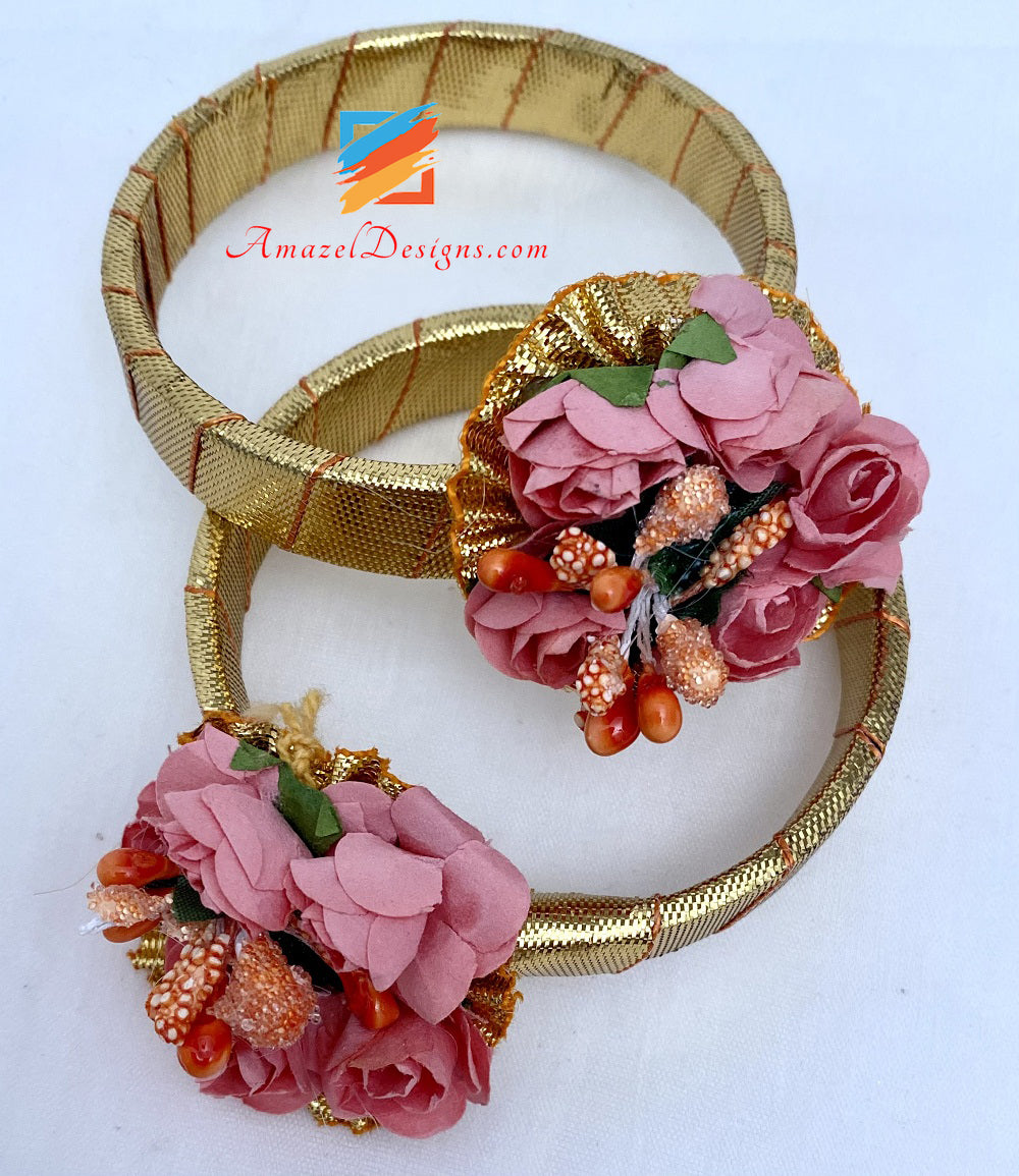 Rosa Blumen Halskette Ohrringe Tikka und Kadas