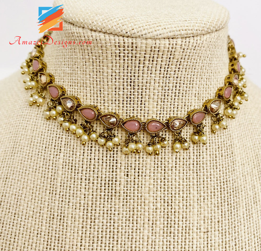 Einreihiger Halsreif/Halskette mit rosafarbenen Polki-Perlen zum Aufhängen