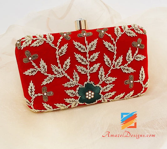 Rote Clutch Dabka Work Touch Of Green 