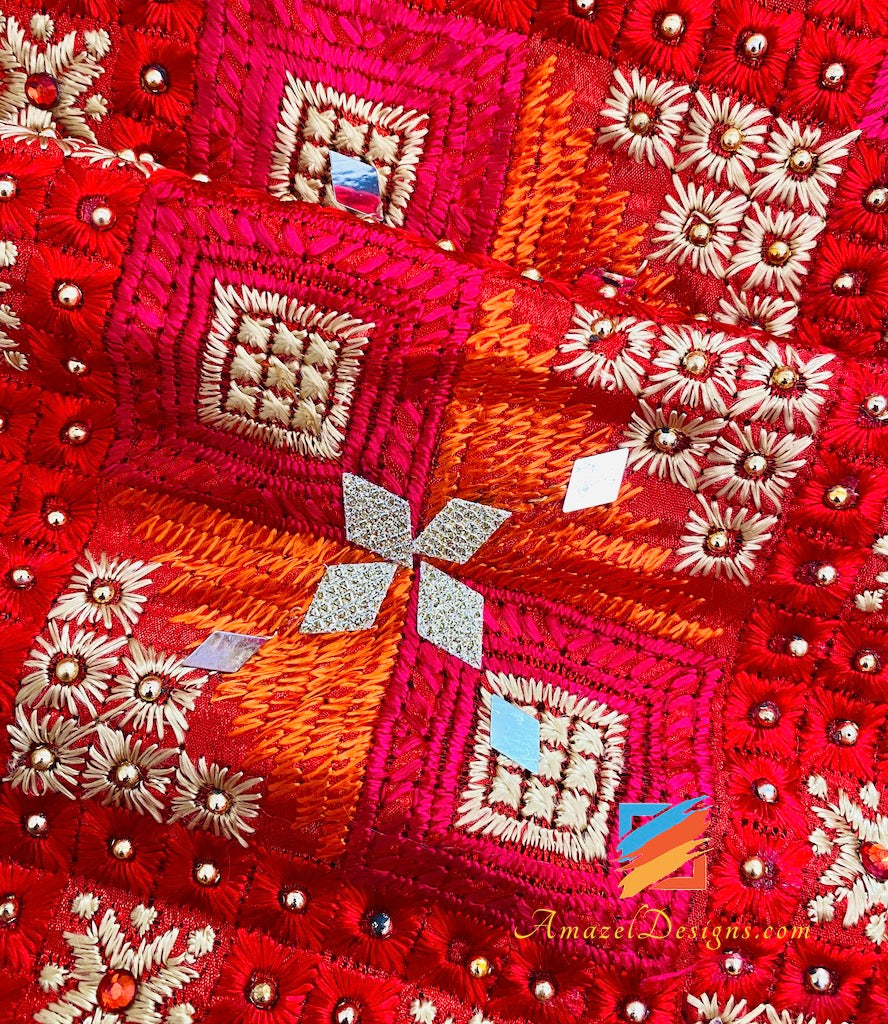 Roter magentafarbener Kundan-Spiegel Phulkari mit Kirnawala Gotta