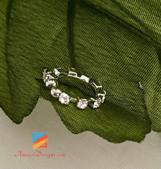 Clip in argento sull'anello al naso