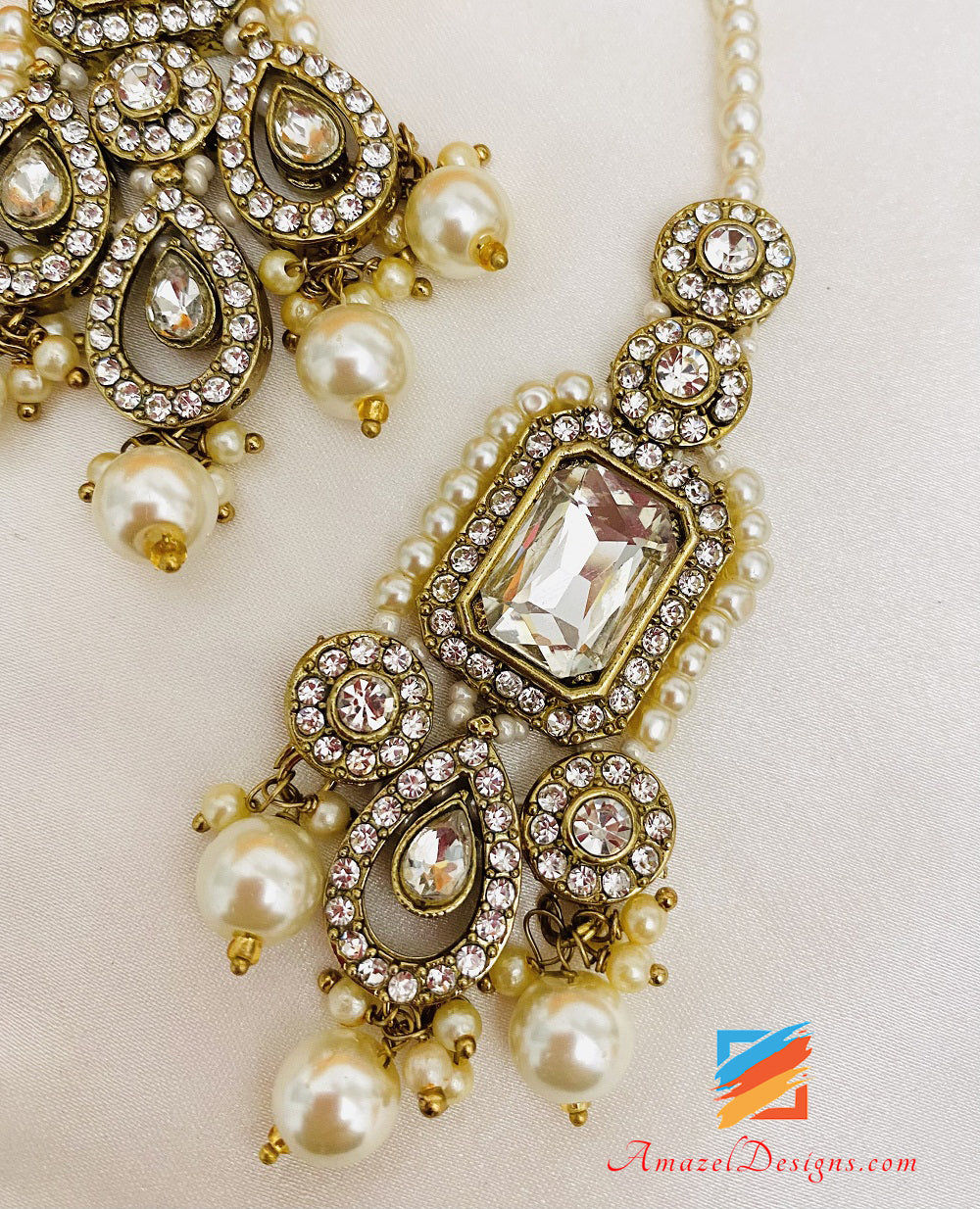 Stone Choker Necklace Earrings Tikka Passa Set
