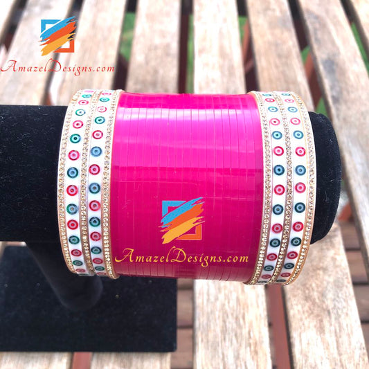 Tradizionale Bindi Magenta Chooda 