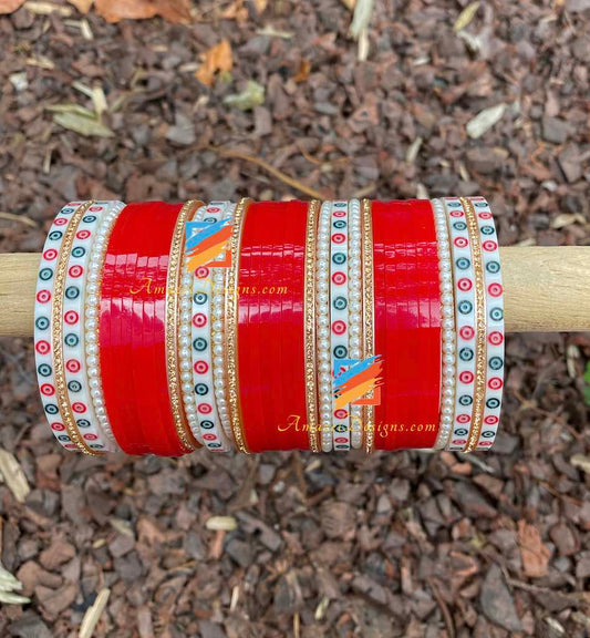 Traditionelle Chooda-Bindi-Armreifen 