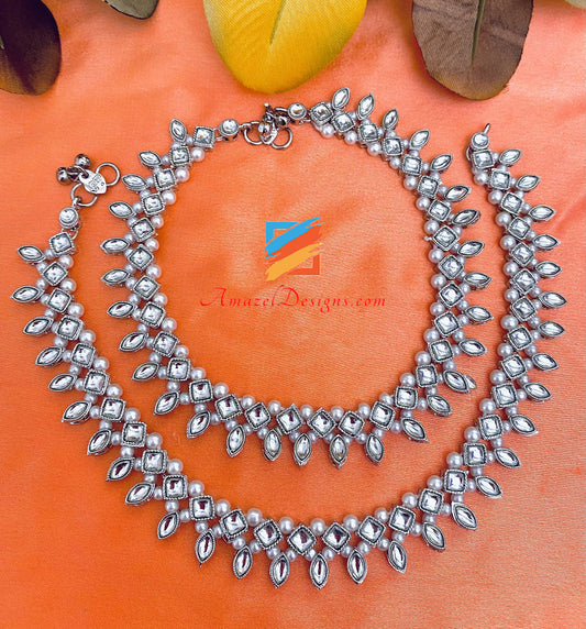 White Beads Silver Polki Payal